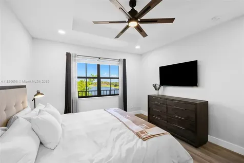 8446 Lake Majesty Lane Parkland FL 33076