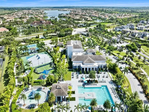 8446 Lake Majesty Lane Parkland FL 33076
