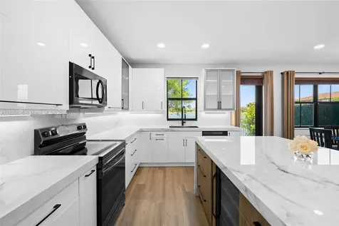 8446 Lake Majesty Lane Parkland FL 33076