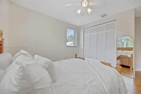 3140 Hidden Hollow Lane Davie FL 33328