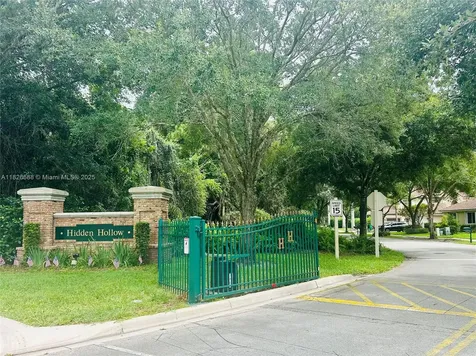 3140 Hidden Hollow Lane Davie FL 33328
