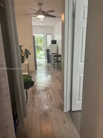 921 Meridian Avenue Miami Beach FL 33139