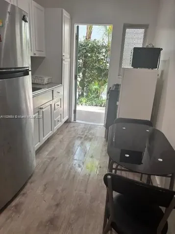 921 Meridian Avenue Miami Beach FL 33139