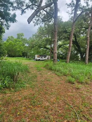 14 Drive NW Drive Miami FL 33167