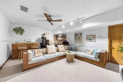 7824 SW 118th Court Miami FL 33183
