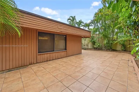7824 SW 118th Court Miami FL 33183
