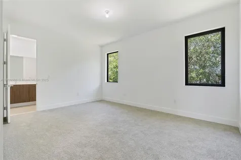 10456 SW 57th Court Cooper City FL 33328