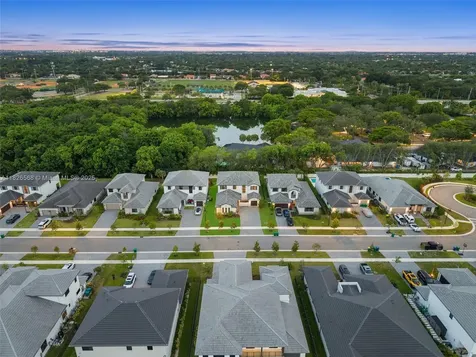 10456 SW 57th Court Cooper City FL 33328