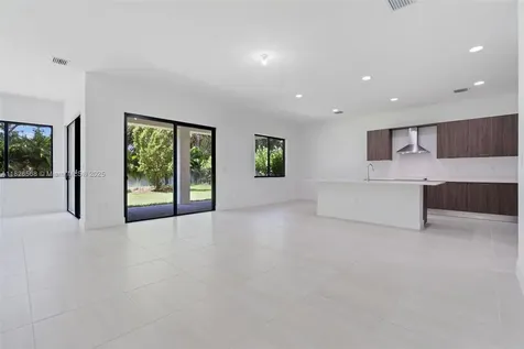 10456 SW 57th Court Cooper City FL 33328