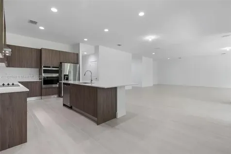 10456 SW 57th Court Cooper City FL 33328