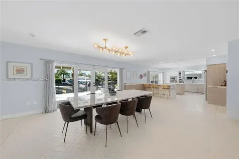 2010 NE 122nd Road North Miami FL 33181