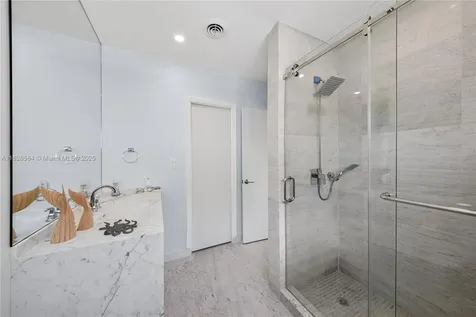 2010 NE 122nd Road North Miami FL 33181