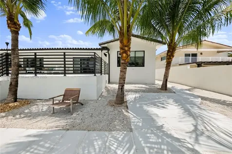 2010 NE 122nd Road North Miami FL 33181