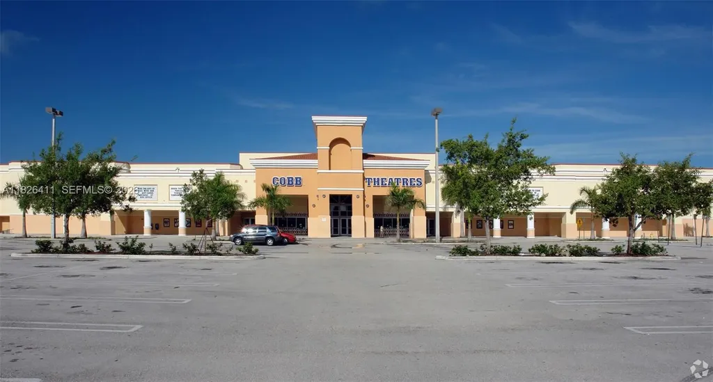 17355 NW 59th Avenue Hialeah FL 33015