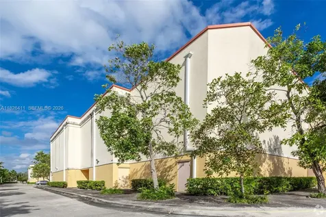 17355 NW 59th Avenue Hialeah FL 33015