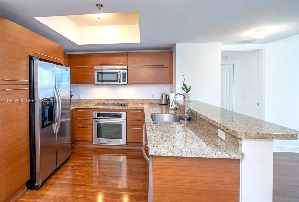 2641 N Flamingo Road Sunrise FL 33323