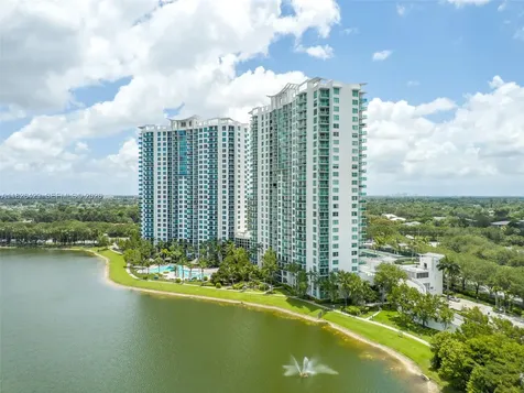 2641 N Flamingo Road Sunrise FL 33323