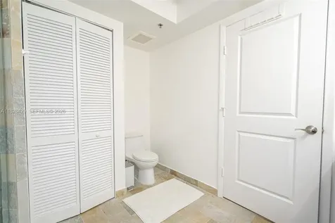 2641 N Flamingo Road Sunrise FL 33323