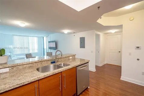 2641 N Flamingo Road Sunrise FL 33323