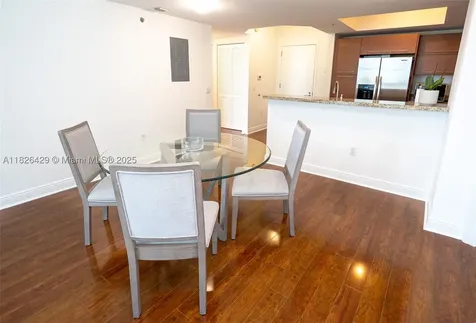 2641 N Flamingo Road Sunrise FL 33323