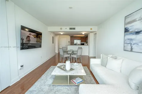 2641 N Flamingo Road Sunrise FL 33323