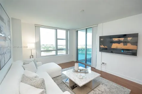 2641 N Flamingo Road Sunrise FL 33323