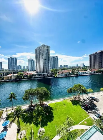 19390 Collins Avenue Sunny Isles Beach FL 33160