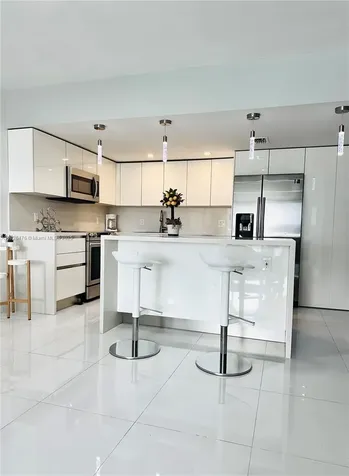 19390 Collins Avenue Sunny Isles Beach FL 33160