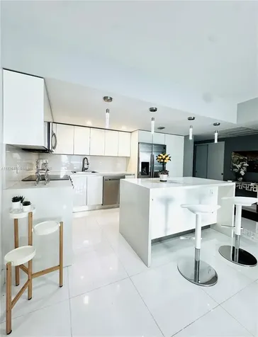 19390 Collins Avenue Sunny Isles Beach FL 33160