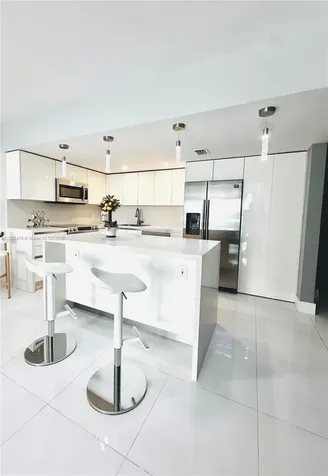 19390 Collins Avenue Sunny Isles Beach FL 33160
