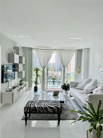 19390 Collins Avenue Sunny Isles Beach FL 33160