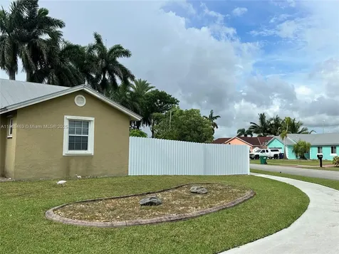 13840 SW 280th Terrace Homestead FL 33033