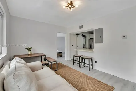 1901 NW 86th Terrace Miami FL 33147