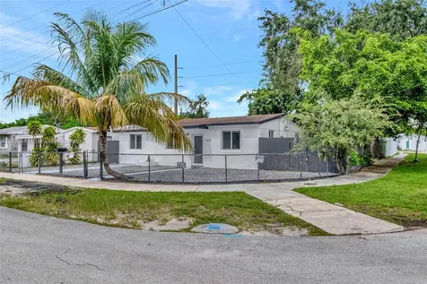 1901 NW 86th Terrace Miami FL 33147