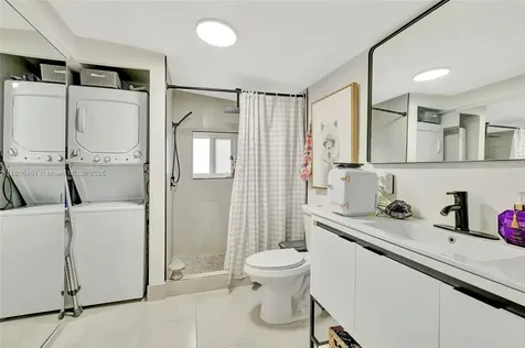 1901 NW 86th Terrace Miami FL 33147