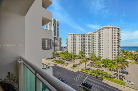3000 S Ocean Drive Hollywood FL 33019