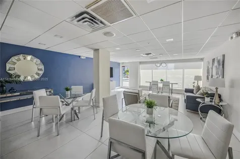 3000 S Ocean Drive Hollywood FL 33019