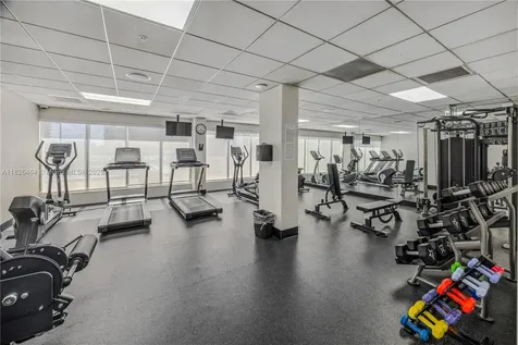 3000 S Ocean Drive Hollywood FL 33019