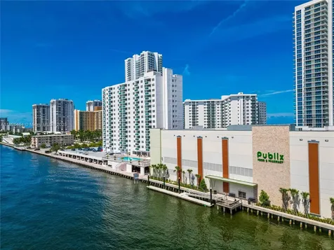 3000 S Ocean Drive Hollywood FL 33019