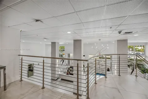 3000 S Ocean Drive Hollywood FL 33019