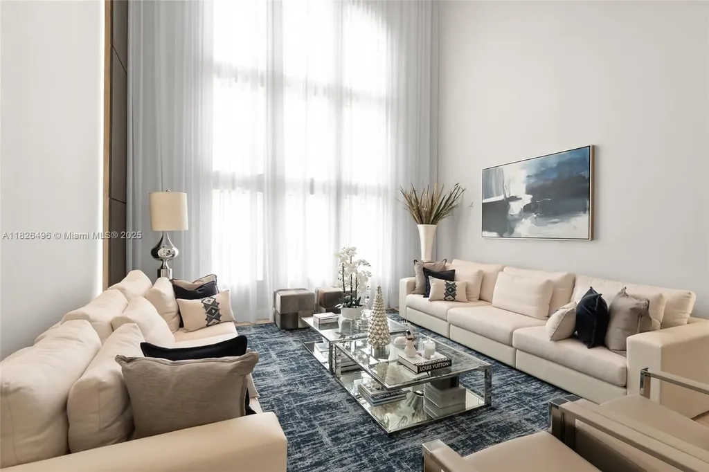 17866 Lake Azure Way Boca Raton FL 33496