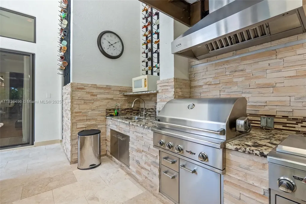 17866 Lake Azure Way Boca Raton FL 33496