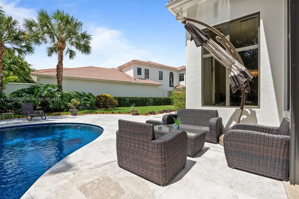 17866 Lake Azure Way Boca Raton FL 33496