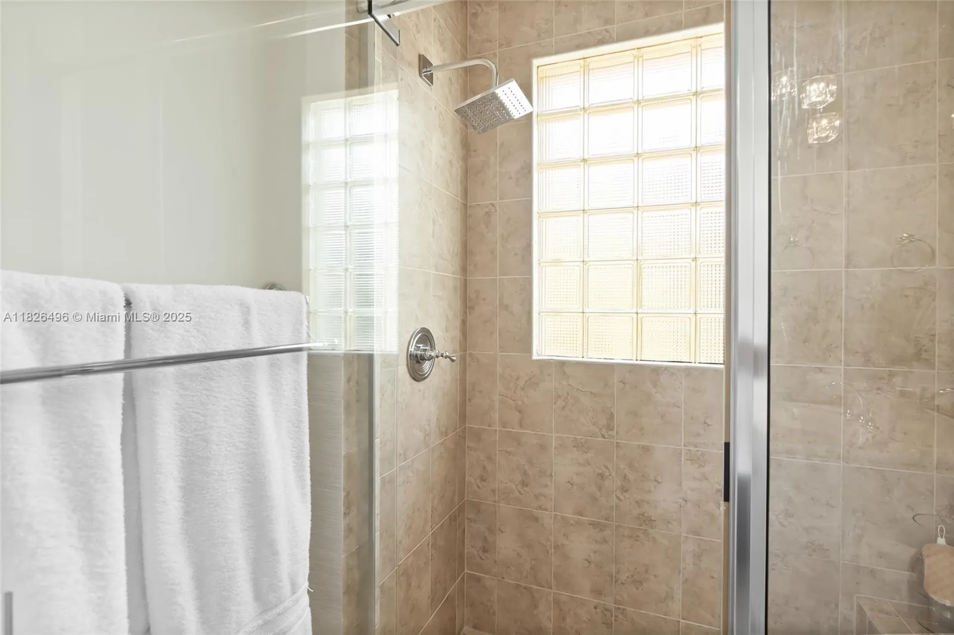 17866 Lake Azure Way Boca Raton FL 33496