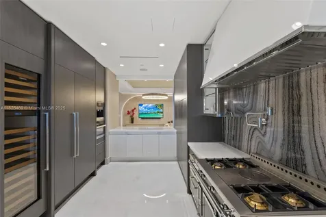 17901 Collins Avenue Sunny Isles Beach FL 33160