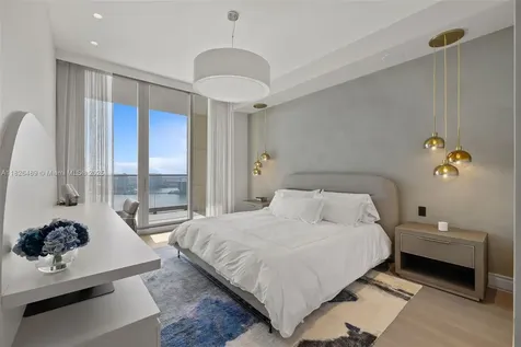 17901 Collins Avenue Sunny Isles Beach FL 33160