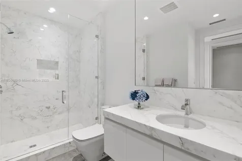 17901 Collins Avenue Sunny Isles Beach FL 33160
