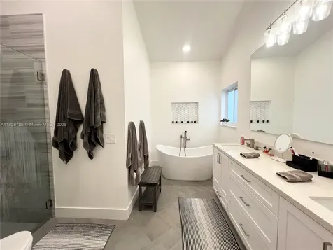 1732 SW 103rd Lane Davie FL 33324