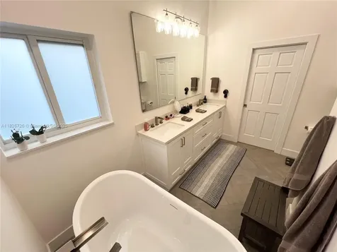 1732 SW 103rd Lane Davie FL 33324