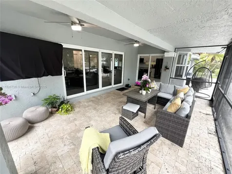 1732 SW 103rd Lane Davie FL 33324